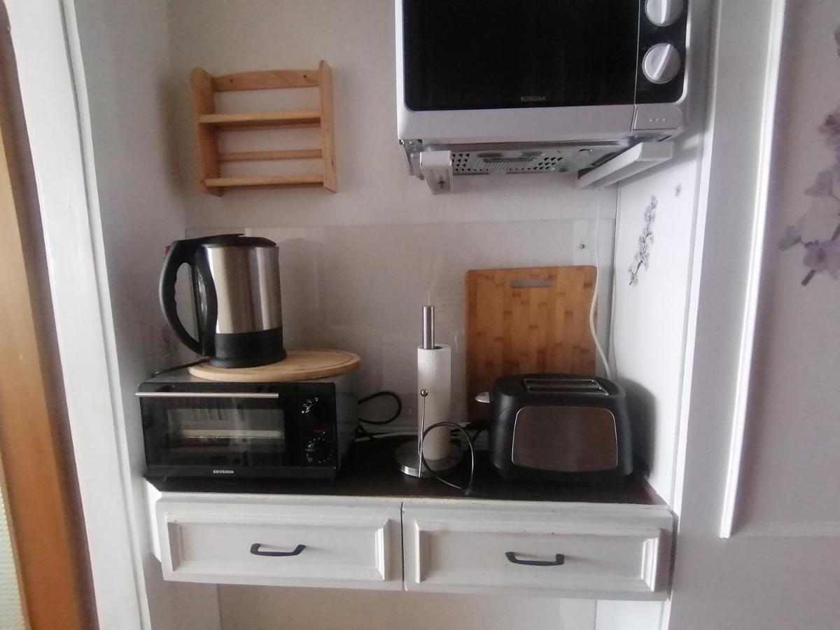 Haus Enzian - Apartment Gerlitzen Kanzelhohe Esterno foto