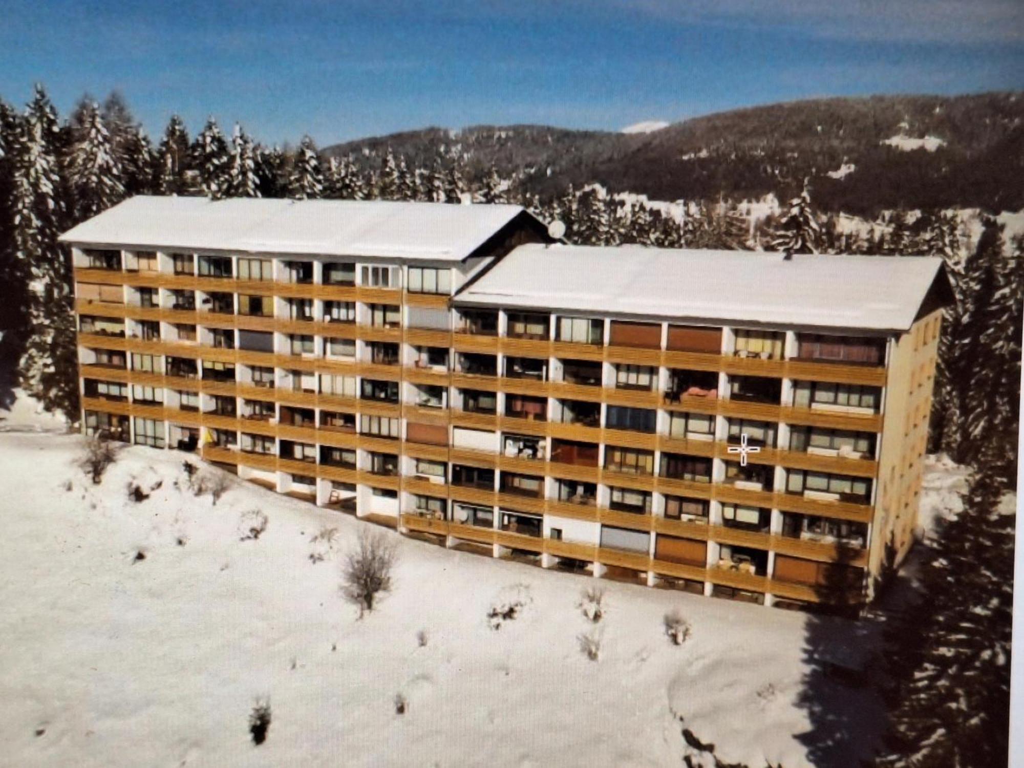 Haus Enzian - Apartment Gerlitzen Kanzelhohe Esterno foto